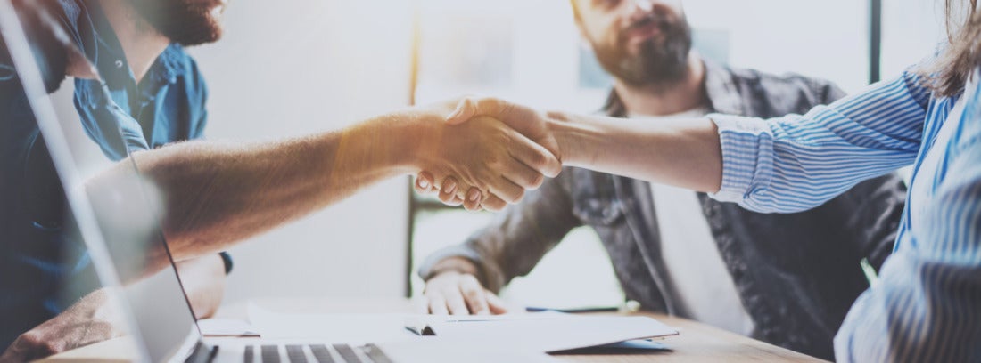 JazzHR Blog Partnership Strategies To Bolster Recruiting Efforts